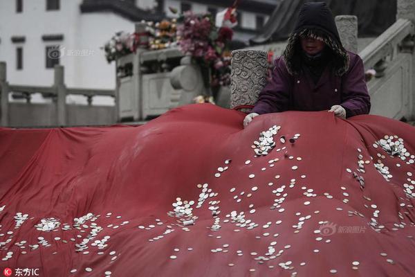 我们永远在这发条魔灵谜题怎么解